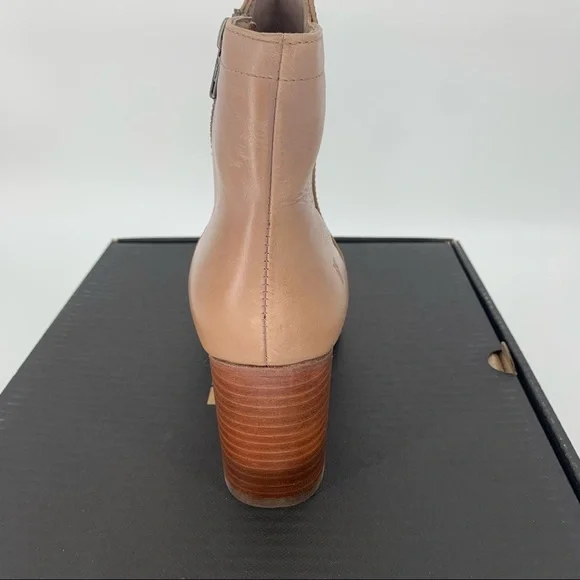 NIB Frye Boots Addie Inside Zip Short 9.5M Grey Women’s Booties Genuine Leather - Picture 4 of 7